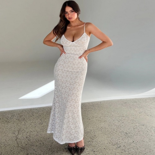 イブニング ドレスの構造を解明する: それが特別な理由は何ですか?